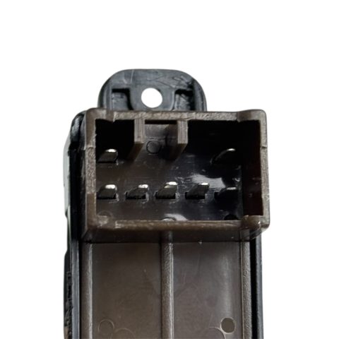 Hyundai i20 08-13 Ön Sağ / Arka Cam Açma Düğmesi