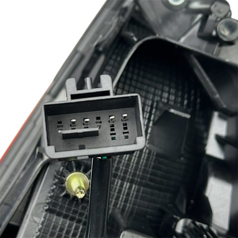 Volkswagen Golf 7.5 17-20 İç Sol Stop Lambası (Ledli/Trend-Comfort)
