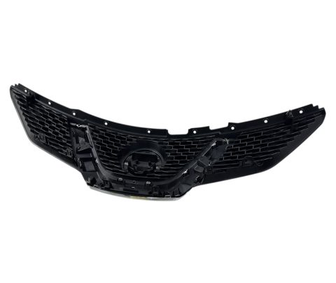 Nissan Qashqai 14-16 Ön Panjur (Kameralı Tip)