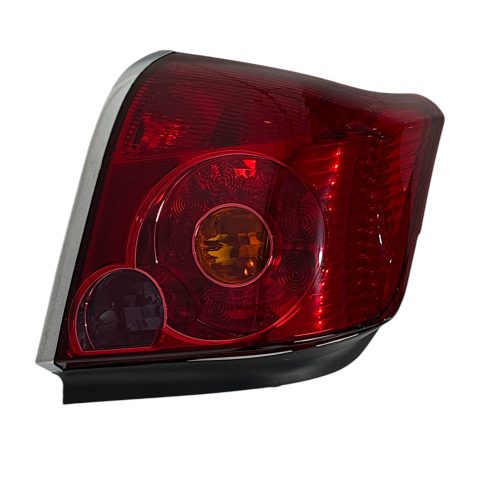 Toyota Avensis 03-05 Sol Stop Lambası