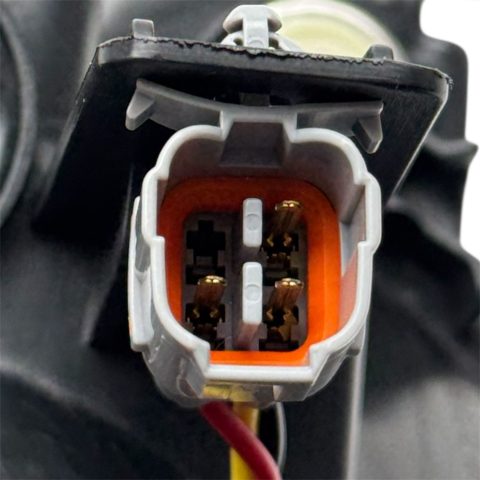 Isuzu D-Max 20-24 Sol Far (Merceksiz)
